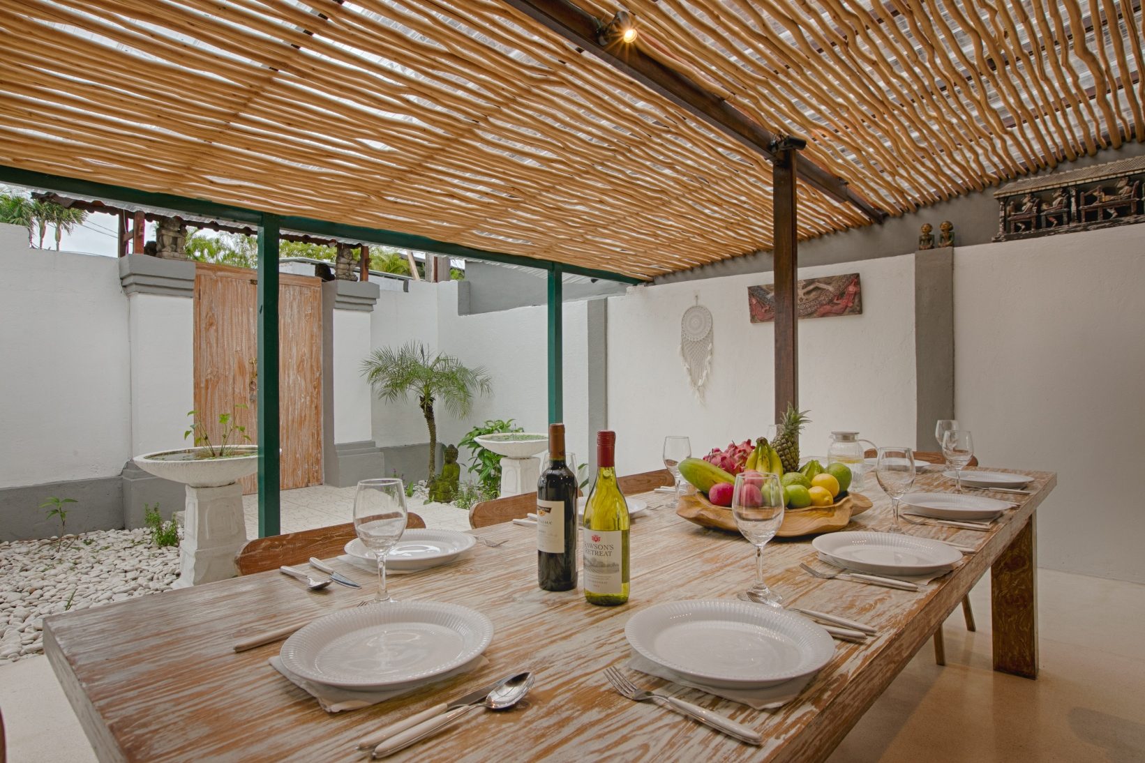 Best Villas Umalas – Dining, kitchen & living